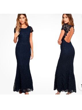Lulus Open Back Lace Bodice Mermaid Gown Black. Size S